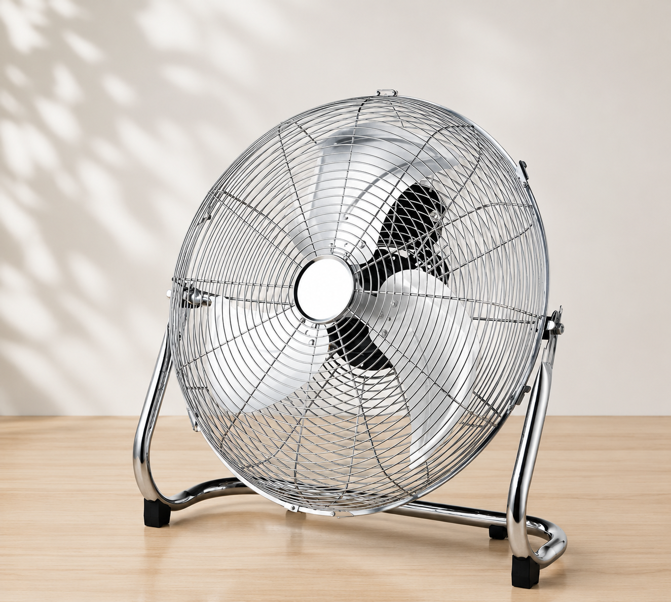 Metalni Podni Ventilator – Snaga koja traje