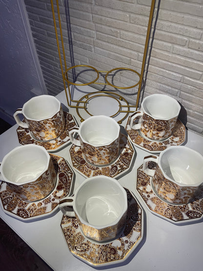 Set Šoljica koji Donosi Luksuz svakoj Kafi ✨