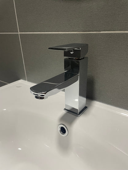 Moderna slavina za lavabo – elegantan dizajn