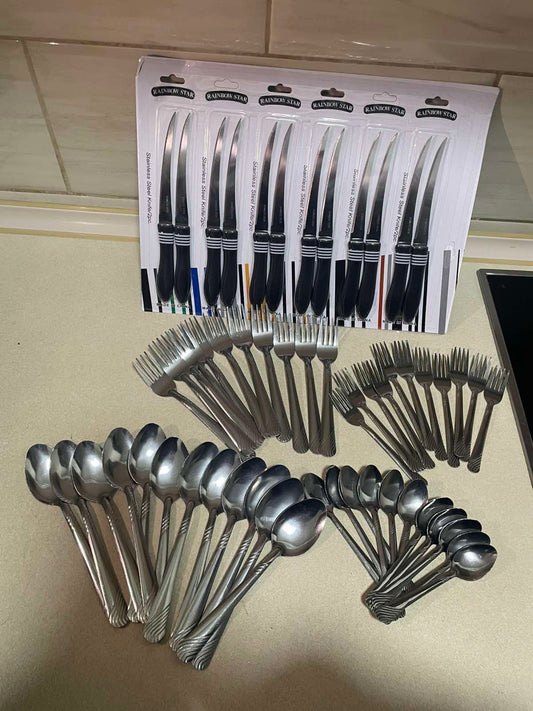 Elegantni set pribora za jelo – 60 dela